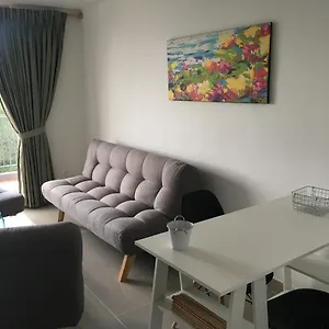 Apartaestudio Cerca Al Metro En El Poblado Apartamento Medellín